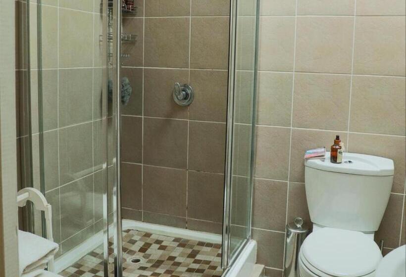 بنسيون Tuscan Rose