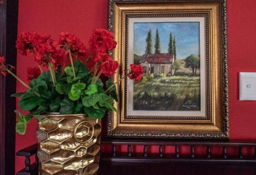 بنسيون Tuscan Rose