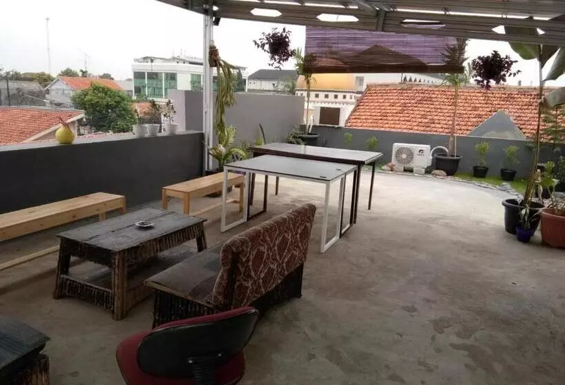 Pensjonat Wisma Surya