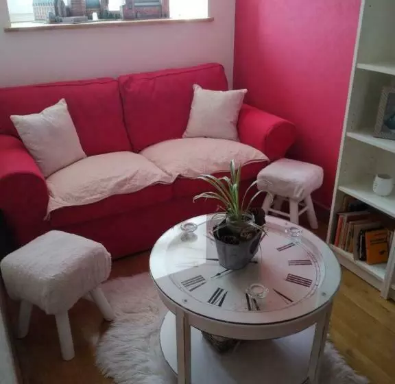 Aamiaismajoitus (B&B) A La Maison Du Bonheur