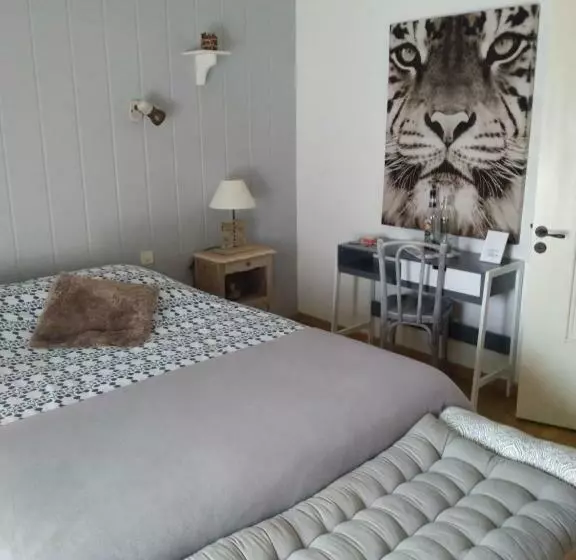 Aamiaismajoitus (B&B) A La Maison Du Bonheur