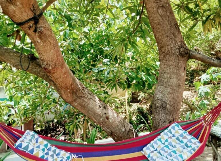 민박 Baywalk Suites Batangas