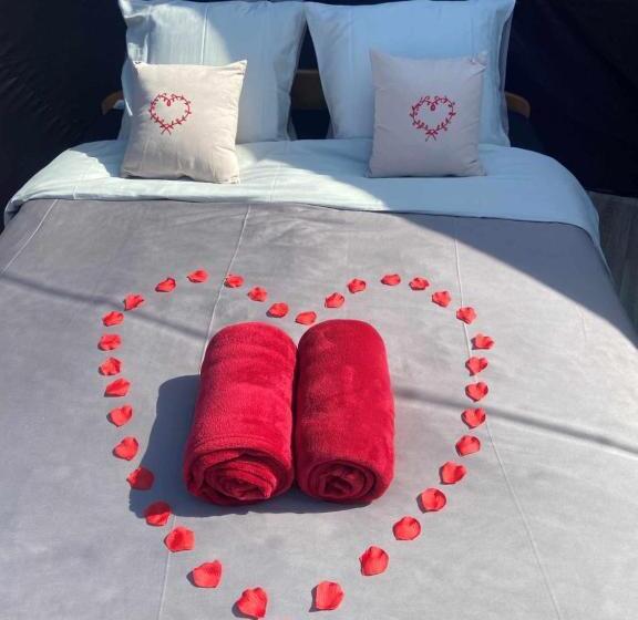 민박 Bulle D Evasion Silly Près De Pairi Daiza