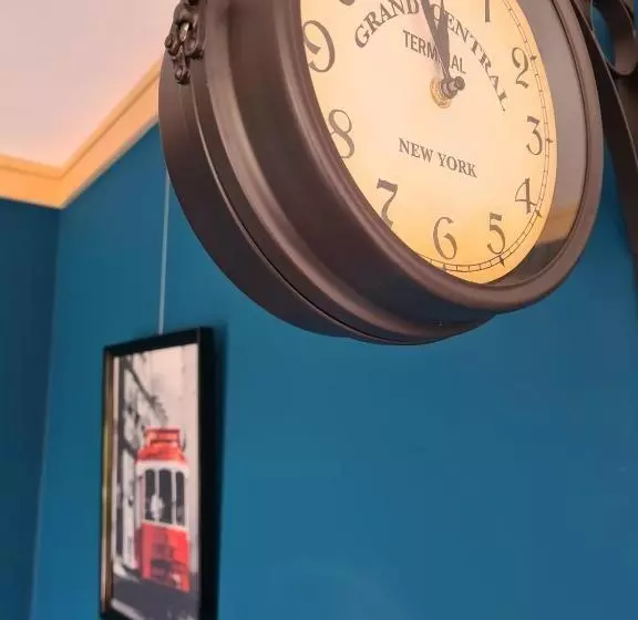 ベッドアンドブレックファースト De Remise