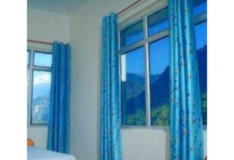 Himalayan Heights Hotel And Restaurant, Ukhimath
