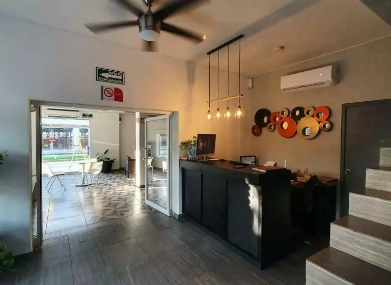 Hotelli Suites Del Mar