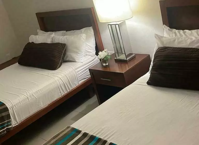 Hotelli Suites Del Mar