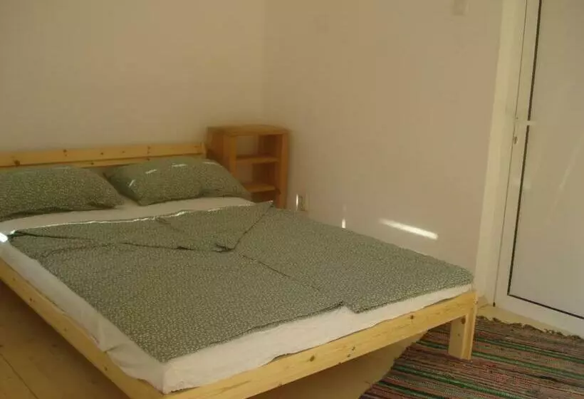 ペンション втори километър