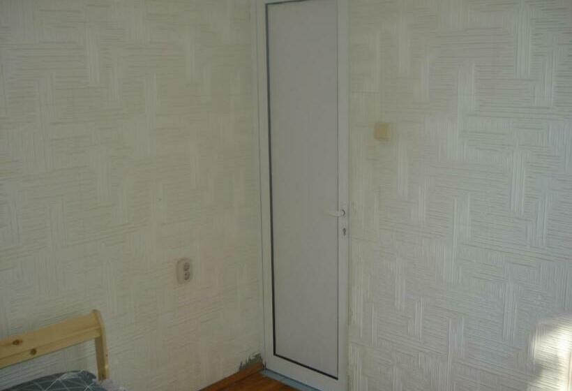 Пансион втори километър