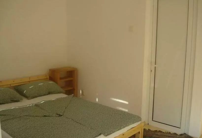 ペンション втори километър