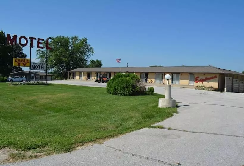 Edgetowner Motel