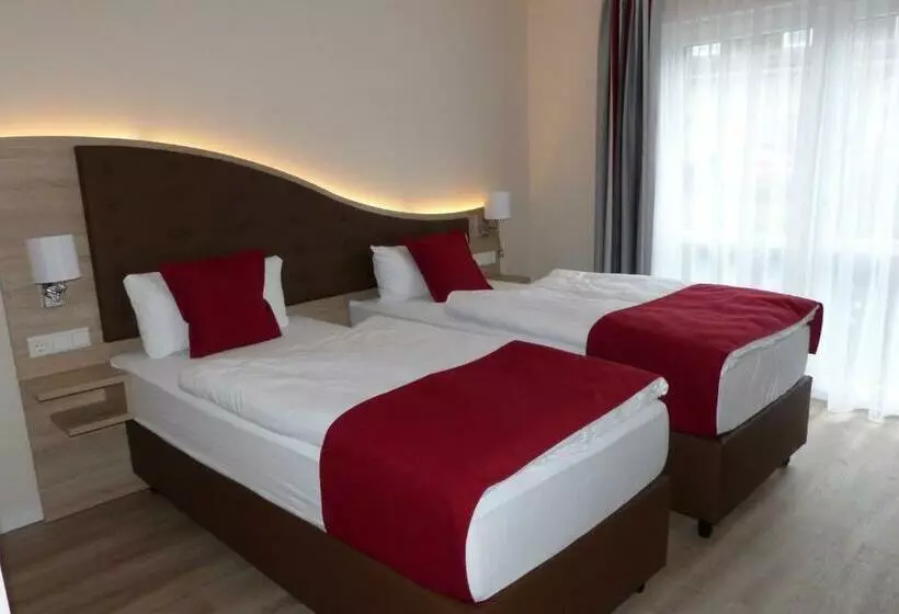 ホテル Ladiges Gasthof