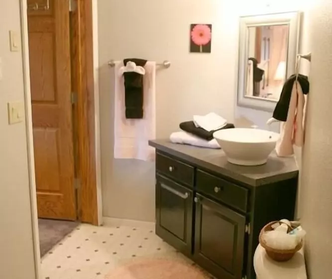 Hotelli Sawin  Logs Inn