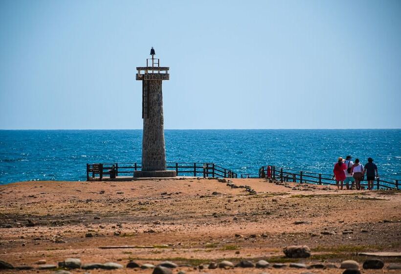 בית מלון כפרי Suites Costa De Oro