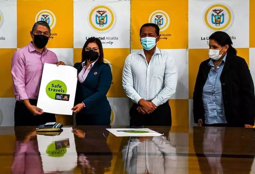 Hotelli Suites Costa De Oro