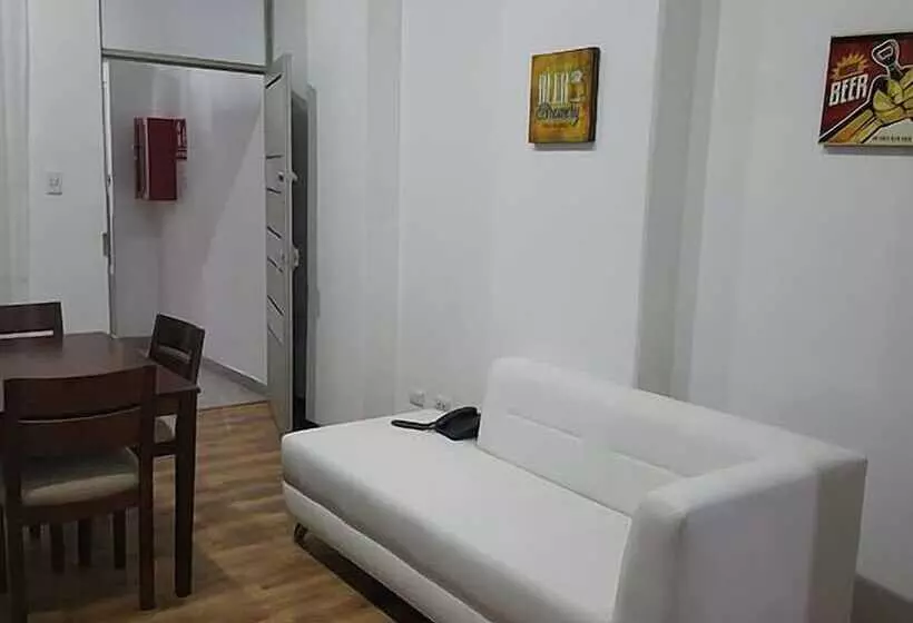 ホテル Suiza Aparta Suites