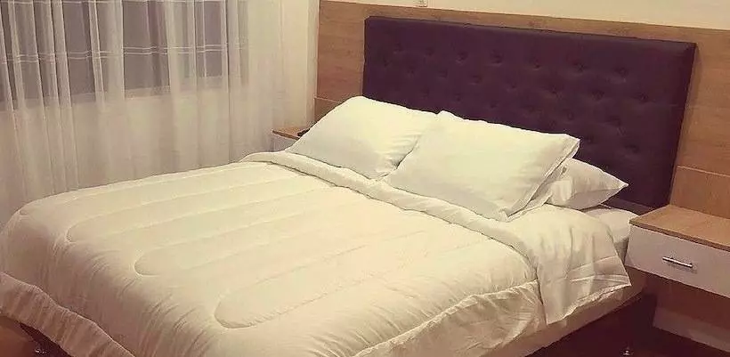 ホテル Suiza Aparta Suites