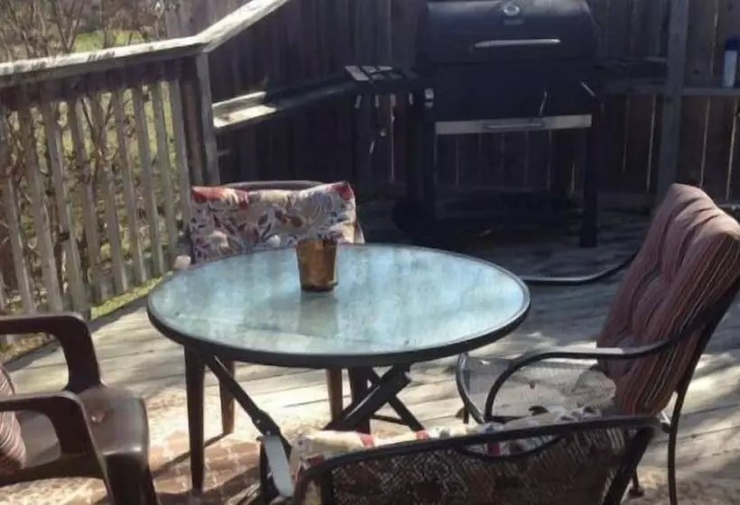 Hotelli The B&b S Of Monarc Ranch