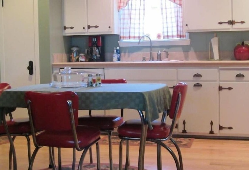 Hotel The B&b S Of Monarc Ranch