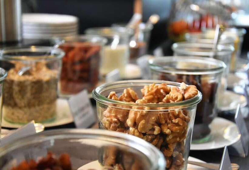 Juckers Boutique Hotel And Restaurant