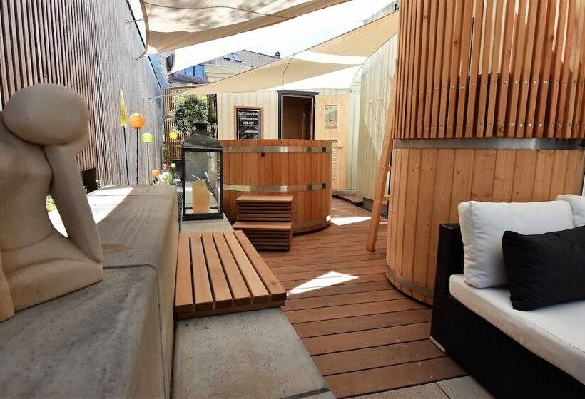 Juckers Boutique Hotel And Restaurant