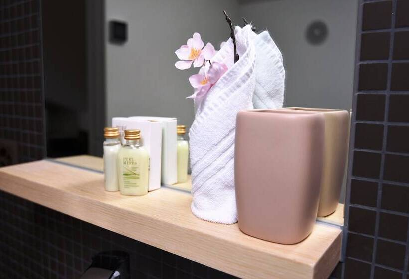 Juckers Boutique Hotel And Restaurant