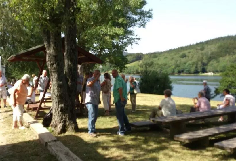 Hotelli Bitoraj Fužine