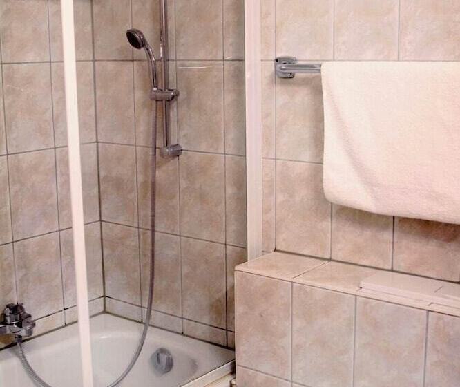 호텔 Pension Kaempfelbach