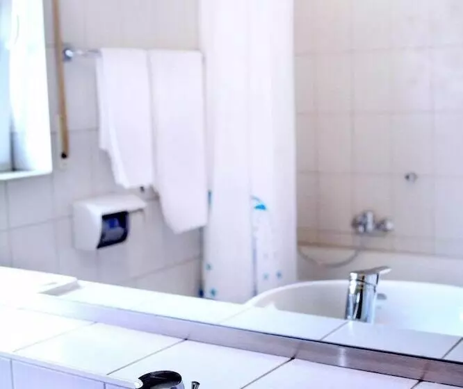 ホテル Pension Kaempfelbach