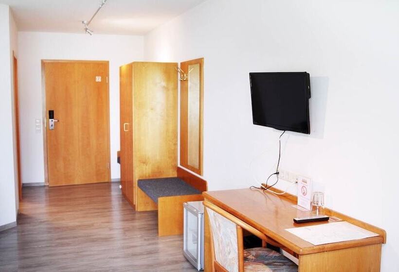 호텔 Pension Kaempfelbach