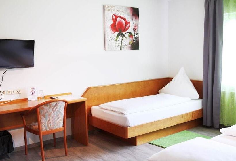 호텔 Pension Kaempfelbach