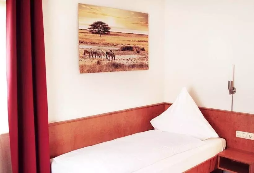 ホテル Pension Kaempfelbach