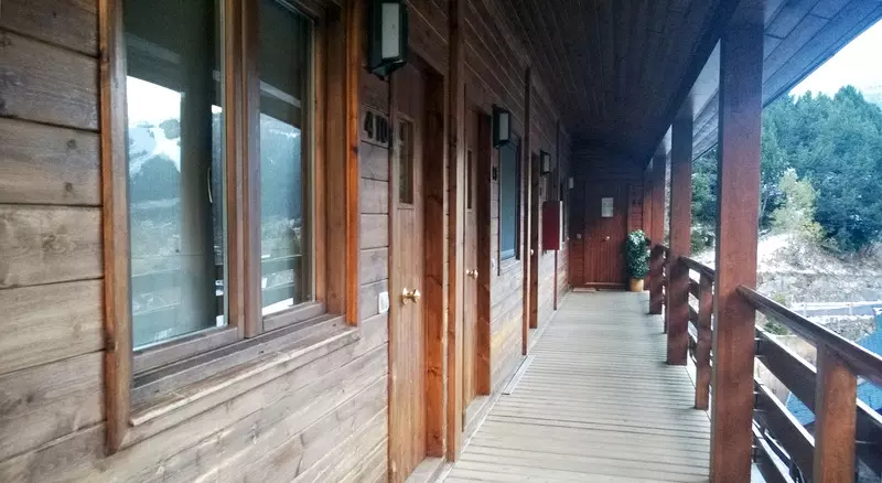 Apartamentos La Pleta Incles Suites 3000