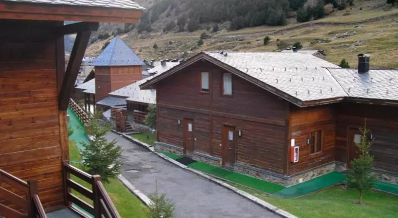 Apartamentos La Pleta Incles Suites 3000