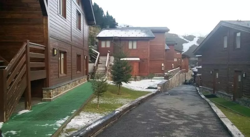 Apartamentos La Pleta Incles Suites 3000