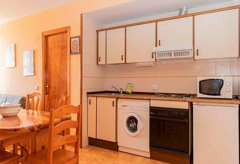 Apartamentos Villanua 3000