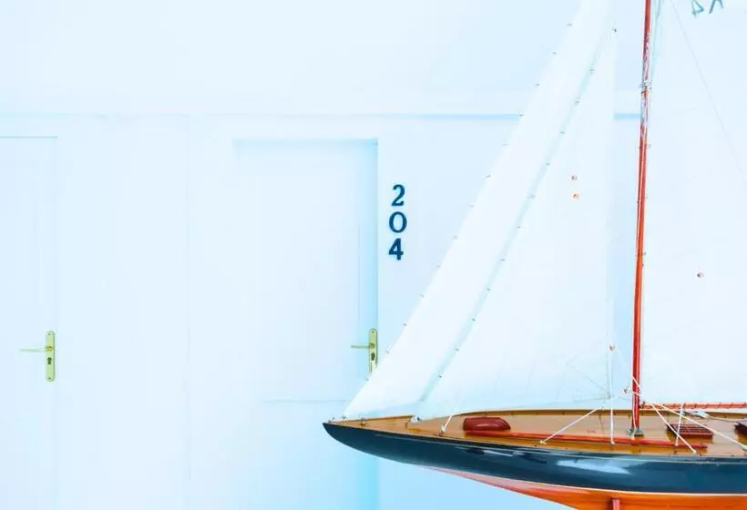 Avanti Lifestyle Hotel   Only Adults