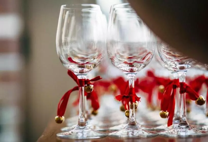 Avanti Lifestyle Hotel   Only Adults