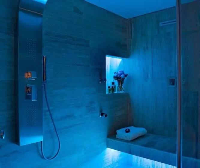 تختخواب و صبحانه Via Del Corso Home Roma