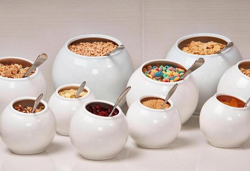 Ac Hotel By Marriott Miami Beach