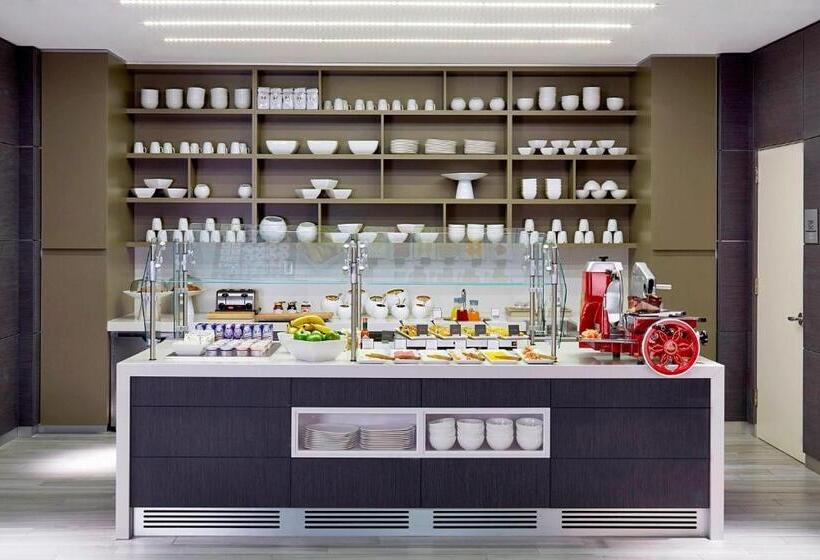 Ac Hotel By Marriott Miami Beach