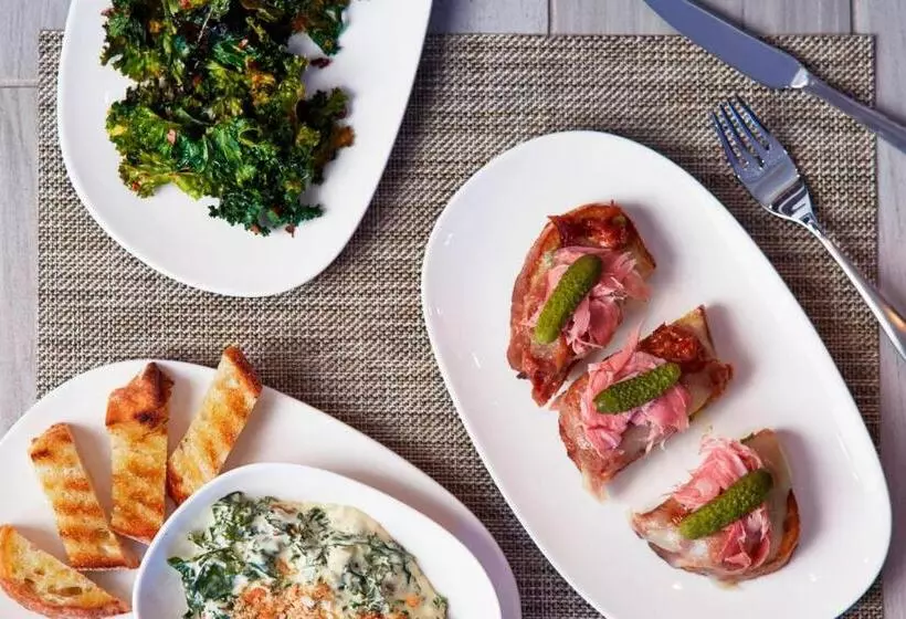 Ac Hotel By Marriott Miami Beach