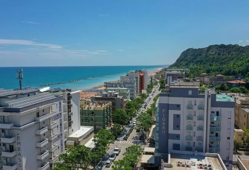 Amadei Hotel Figaro & Apartments