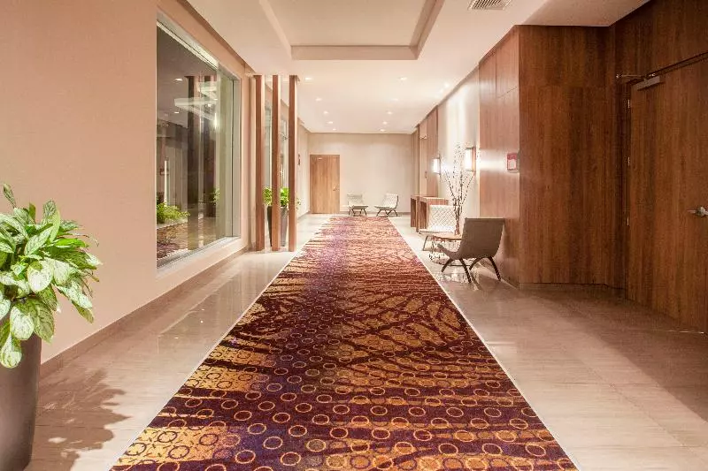 酒店 Crowne Plaza Airport, An Ihg