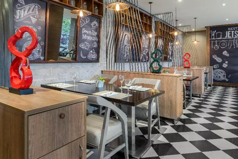 酒店 Crowne Plaza Airport, An Ihg