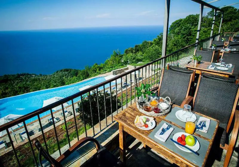 Dohos Hotel Experience