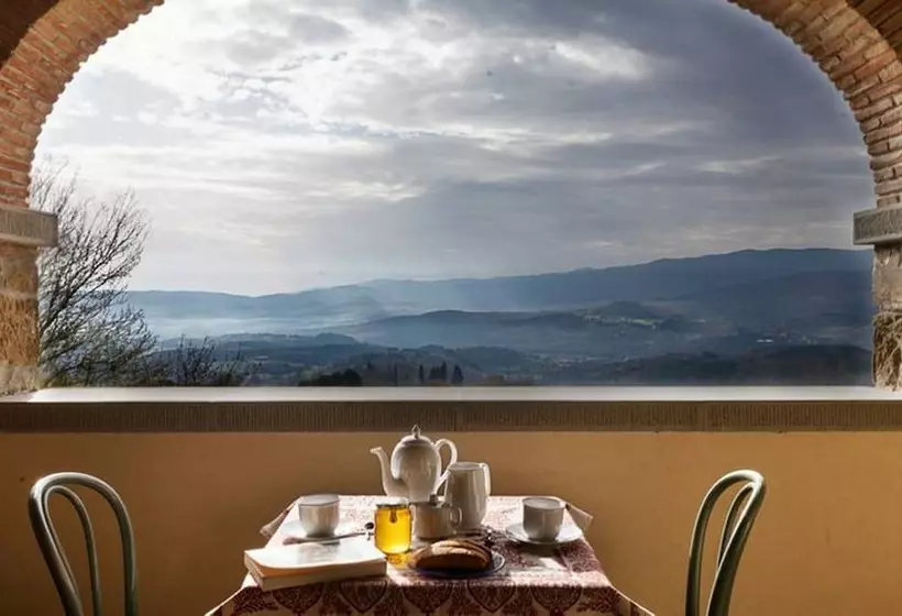هتل Fattoria Di Belvedere