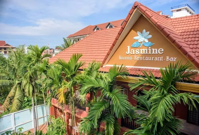 ホテル Jasmine Family Hostel