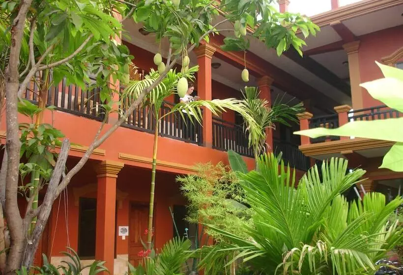 ホテル Jasmine Family Hostel