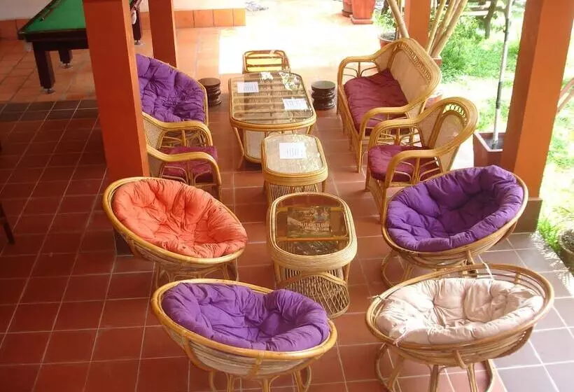 ホテル Jasmine Family Hostel
